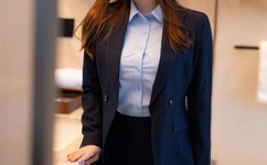 晚上睡不着偷偷看日本B站